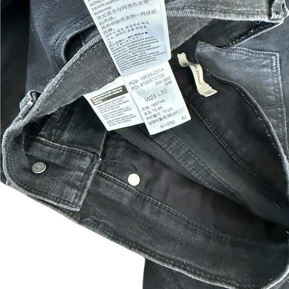 Levi's 311 Shaping Skinny Jeans In Soft Black Size 29 - Picture 9 of 9